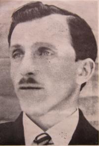 Otec Jindřich Tkáč, který byl popraven za podporů partyzánů brigády Jana Žižky z Trocnova