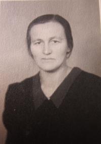 Maminky Anna Stanzelová