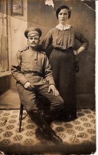 Vladimir Hryzbil father with the first wife.