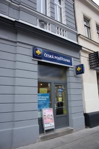 The shop in Dělnická Street 5 in 2012