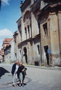 In front of the synagogue in Žatec