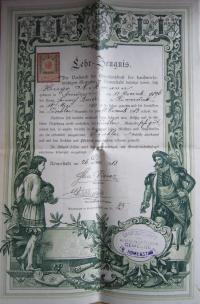 Craftsman certificate of her father, Hugh Nickmann, from the year 1913