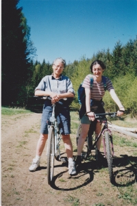 Helena Illnerová with her daughter - Spring 2003