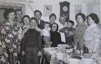 Her family (second from right is Mária) in Ulič