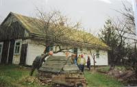 Native house of Olga Čvančarová in Černý Les, Volhynia, in the 1990s