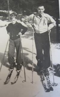 Jan Aust on skis