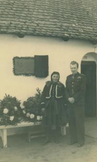 Jan Vavrda s matkou Jaroslava Kotáska po válce
