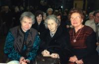 Dariya Husyak (in the center) at a solemn session on the occasion of the Holiday of Heroes. USA, 1991