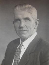 Her father Josef Olšaník