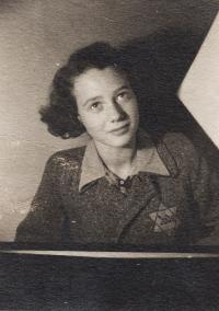 Dita Polachová, 1942