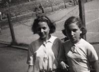 Dita and Raja Engländerová-Žádníková, Hagibor 1941