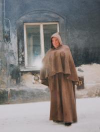 G.Szász jako žebravý mnich ve filmu Johanka z Arku z Kanadské produkce r.1997 (Loket, Cheb)