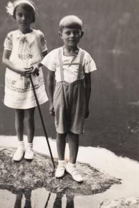Jan Jeník with his sister on the trip to Černé jezero - around 1938