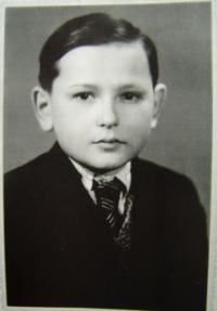 Ján Janok, August 1940