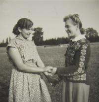 On the left, the wife of Ivo Zapletala