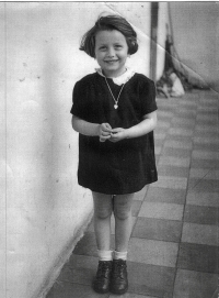 E. Štixová when she was five years old, shortly after her return from Terezín