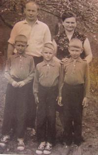Helena Kociánová with her husband and children