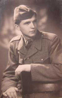 Adolf Kůrka in the Czechoslovak army in 1948