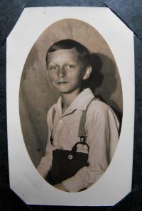 Josef Pokorný, Hořice, 1925