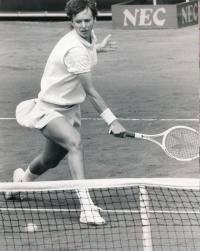 Helena during a match, 1986