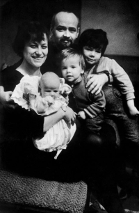 Ivan Vyskočil with his family, 1965
