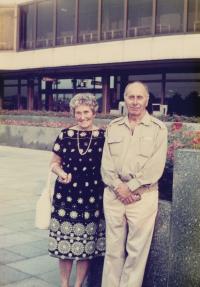 Vladek Lacina's parents, Svatopluk and Božena, in 1988