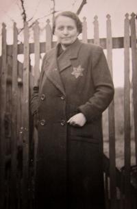Grandmother Olga Eislerová just before transport to Terezín