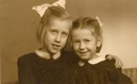 Sestry Hana a Marie Součkovy