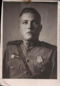 Vasil Korol after th injury in 1944