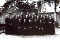 1974 seminary in Litomerice (P.Pometlo left in the upper row)