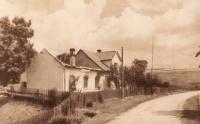 One of the houses burned in Javoříčko, who stood at the end of the village and the house next door to the family Zapletal, who was burned