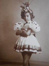 The youngest member of the South Bohemian Theater ballet ensemble in České Budějovice, operetta "Polish Blood" (1937)