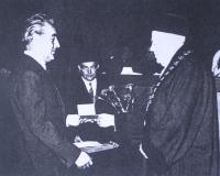 Předávání diplomu CSc v roce 1973