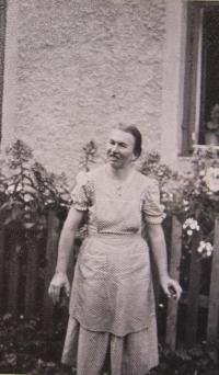 Her sister Herta Schubertová