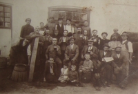 Zaměstnanci pivovaru v Mirohošti