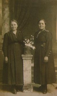 Sestra a maminka Jiřiny Kulichové