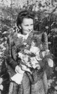 Inge, wedding, 1952