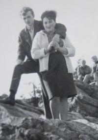 Miroslav Vanek mit seiner Frau auf Suchy oben