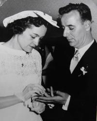 Lotčina svatba - oficiální, na MU, Karlovy Vary, 1959