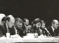 Marián Čalfa and the leadership of Public Against Violence (1989).