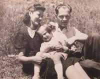 Blanka Andělová with parents