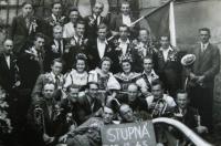Poválečné oslavy, počeštěná kapela (jejími členy byli dříve především Němci), 19. srpna 1945, Stupná u Křemže