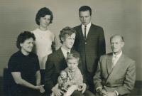Výboch Petr with parents and sister‘s family 