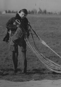 Regiment's parachuting, Plzeň-Bory 1959