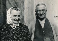 Oldřich Tichý wifes great-grandparents – Mudrovi