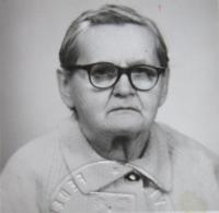 Her mother Věra Biňovcová