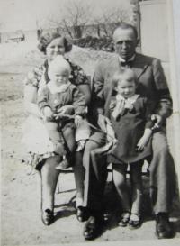 The Biňovec family