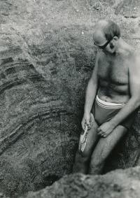 Titanové písky (Černé moře, 1983-84)