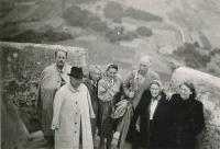 Pennman Family Meeting Rais Family (1948)