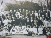 School in Český Malín, Libuše with a ribbon on the left in the front row